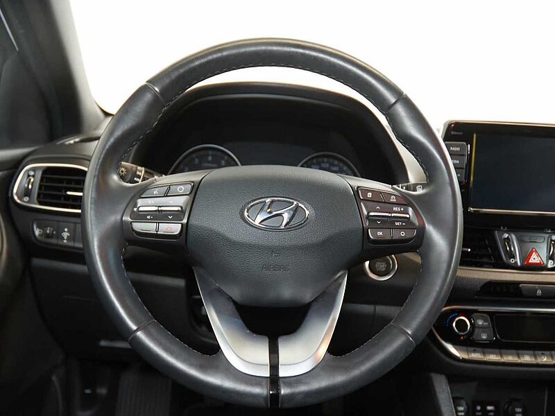 Hyundai i30 1.0 TGDI Tecno 120